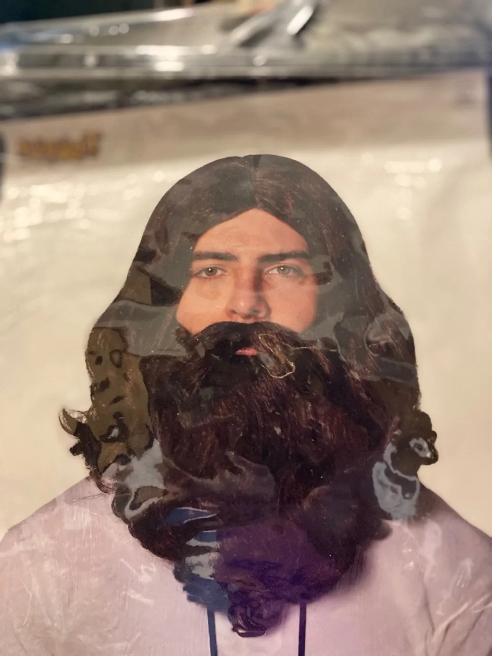 Spirit brunette wig with beard - Picture 3 of 11